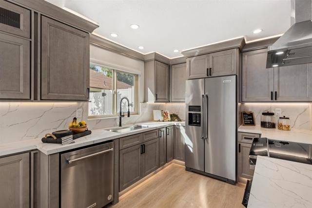 1455 Bridgeview Drive, San Diego, CA 92105