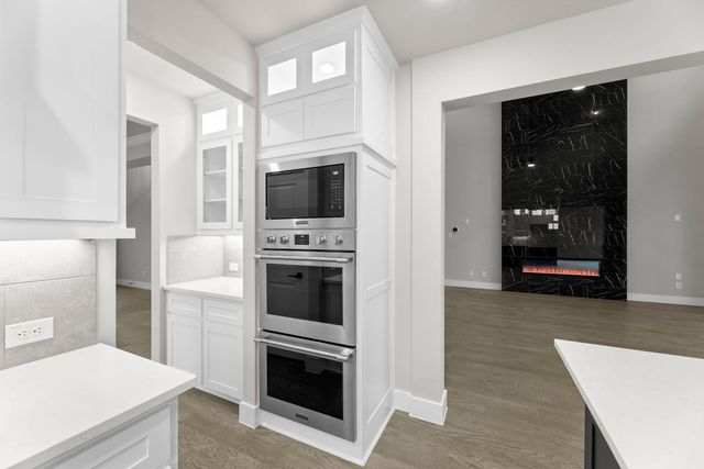 2544 Riverchase Way, Grand Prairie, TX 75054