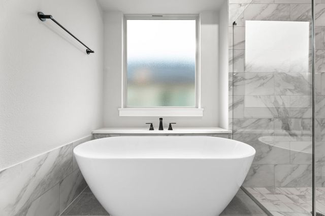 2544 Riverchase Way, Grand Prairie, TX 75054