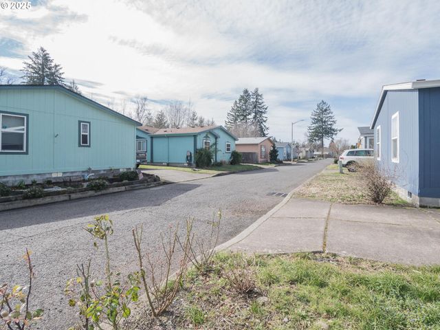 5200 Se 132ND Ave 12, Portland, OR 97236