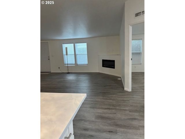 5200 Se 132ND Ave 12, Portland, OR 97236