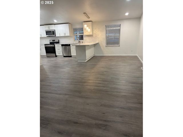 5200 Se 132ND Ave 12, Portland, OR 97236