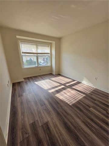 325 Oxford Place 325, Macungie Boro, PA 18062