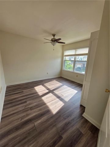 325 Oxford Place 325, Macungie Boro, PA 18062
