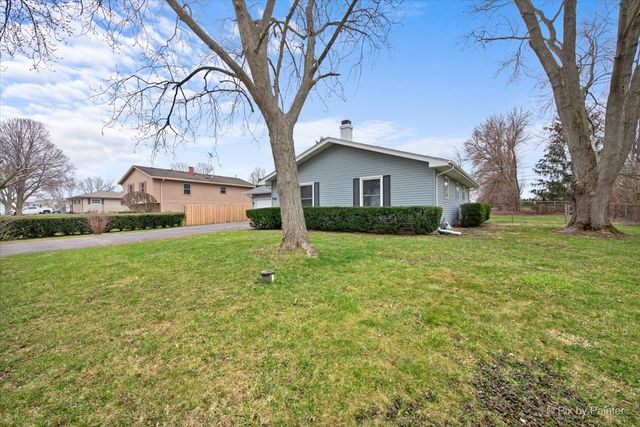 3717 Ellen Road, Mchenry, IL 60050