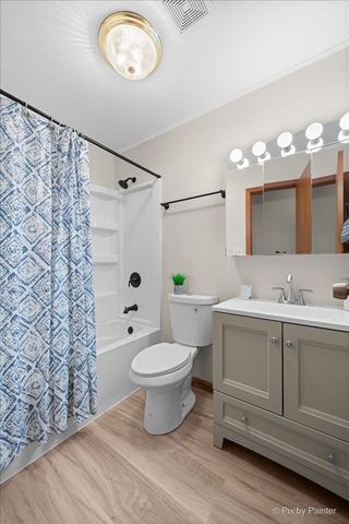 3717 Ellen Road, Mchenry, IL 60050