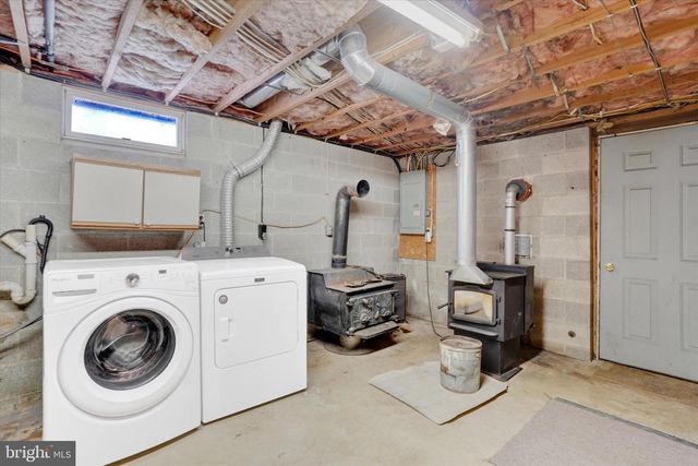 4219 LEANN DR, Glen Rock, PA 17327