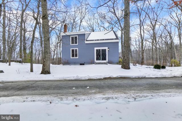 4219 LEANN DR, Glen Rock, PA 17327