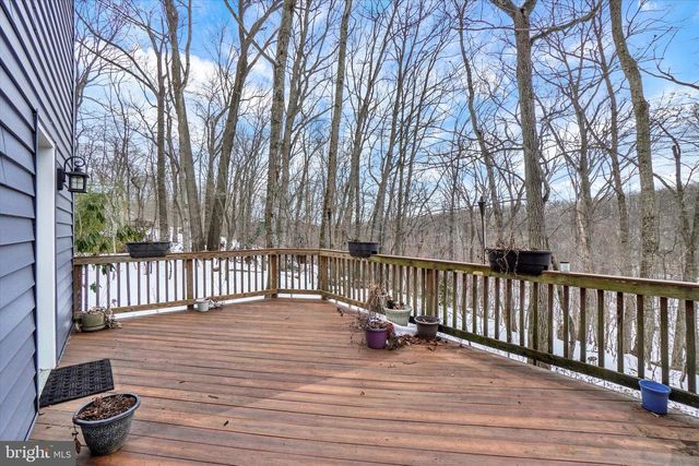 4219 LEANN DR, Glen Rock, PA 17327