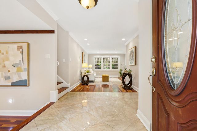 14003 N COMMONS WAY, Potomac, MD 20854