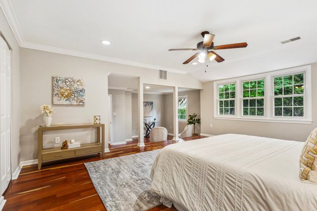 14003 N COMMONS WAY, Potomac, MD 20854