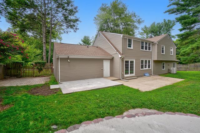 14003 N COMMONS WAY, Potomac, MD 20854