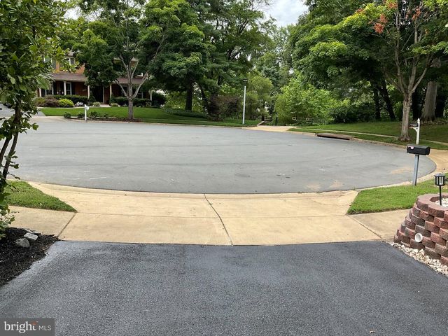 14003 N COMMONS WAY, Potomac, MD 20854