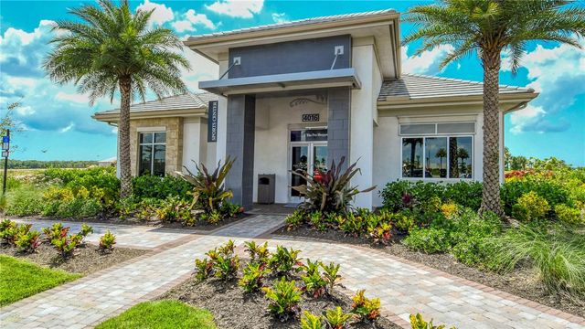 15732 SACILE LANE, Bradenton, FL 34211
