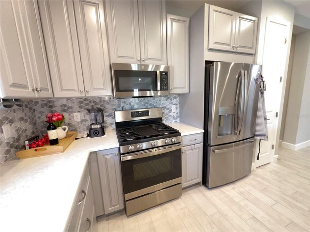 15732 SACILE LANE, Bradenton, FL 34211