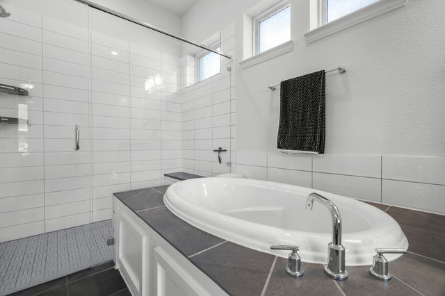 4733 Valley Peak Cove, Flower Mound, TX 76262