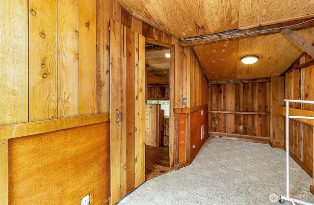 1103 SW Roesiger Rd, Snohomish, WA 98290