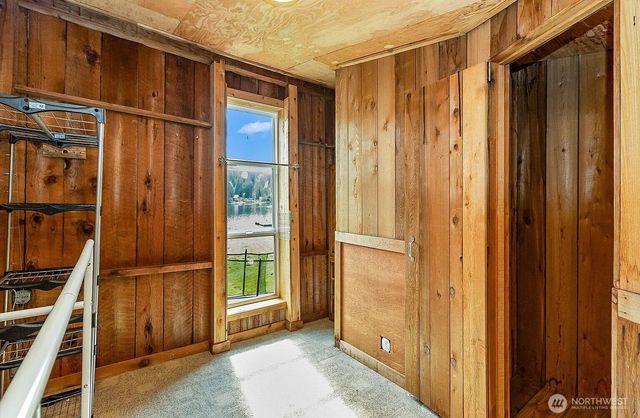 1103 SW Roesiger Rd, Snohomish, WA 98290