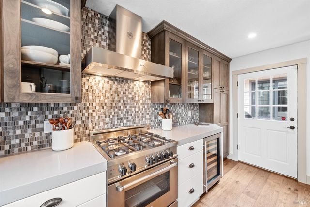 1929 Vintner Ct, Yountville, CA 94599