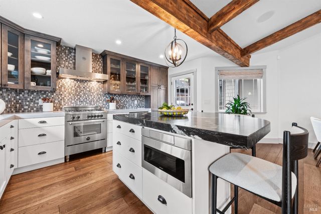 1929 Vintner Ct, Yountville, CA 94599