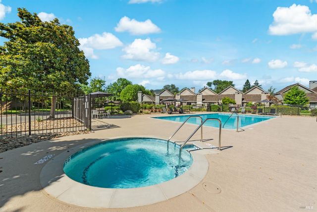 1929 Vintner Ct, Yountville, CA 94599