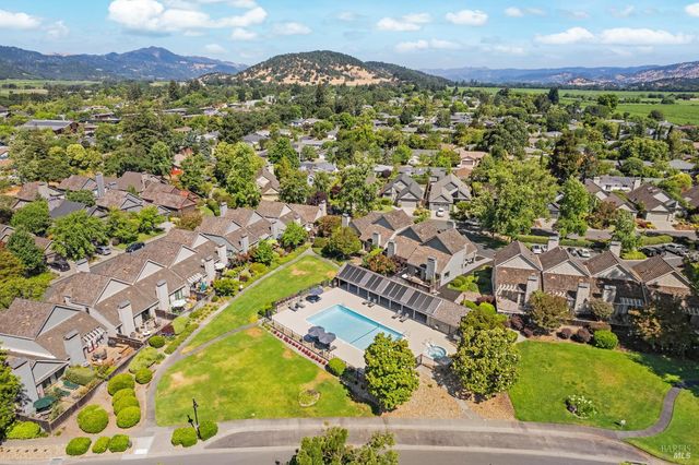 1929 Vintner Ct, Yountville, CA 94599