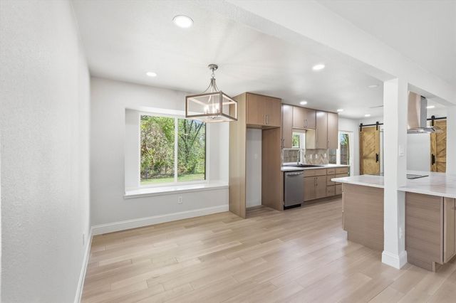 1713 Live Oak Drive, Lewisville, TX 75067