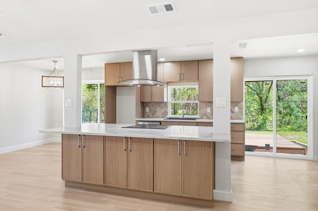 1713 Live Oak Drive, Lewisville, TX 75067