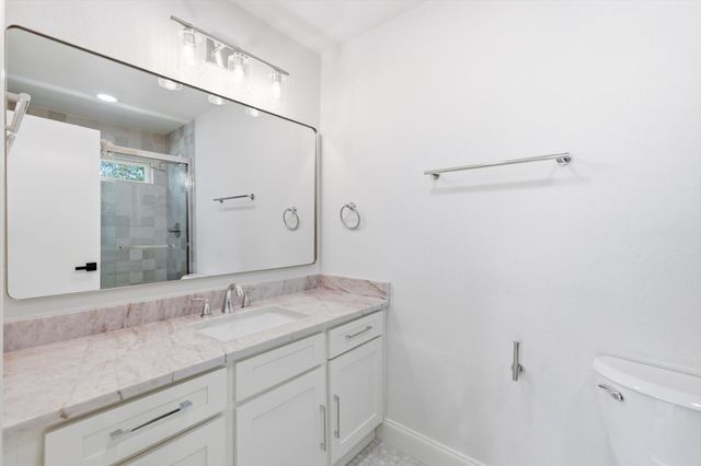 1713 Live Oak Drive, Lewisville, TX 75067