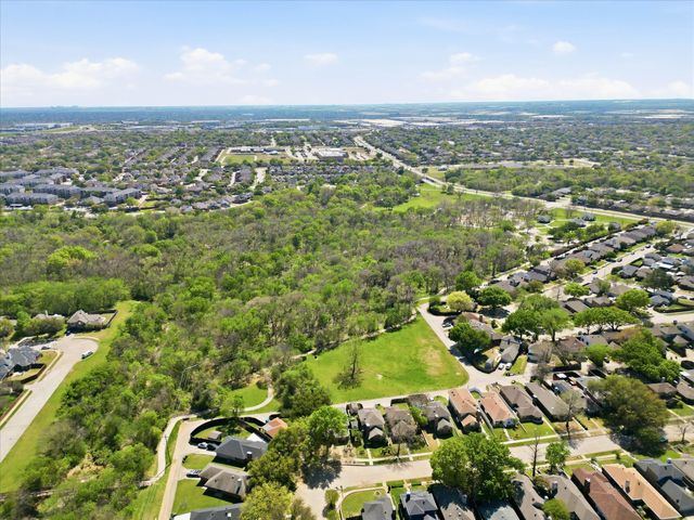 1713 Live Oak Drive, Lewisville, TX 75067