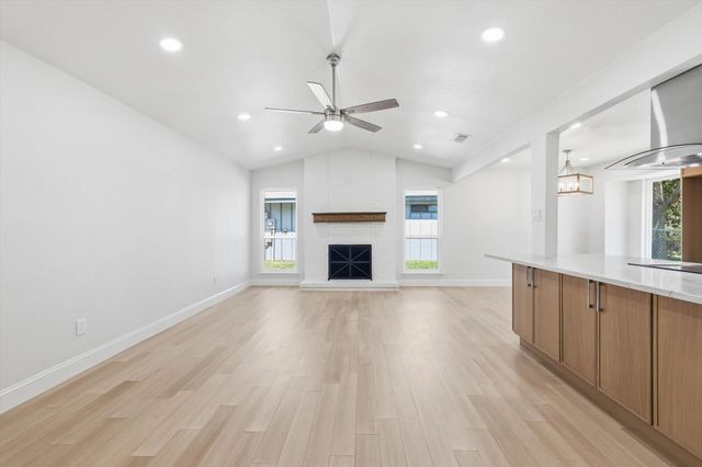 1713 Live Oak Drive, Lewisville, TX 75067