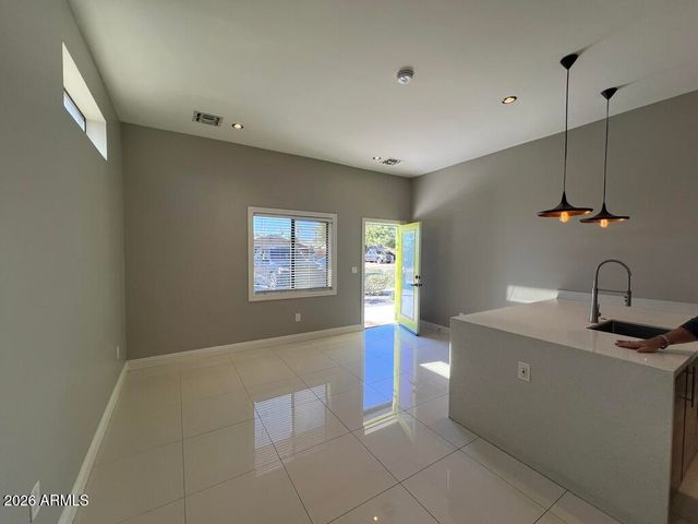 4515 N 14TH Place, Phoenix, AZ 85014