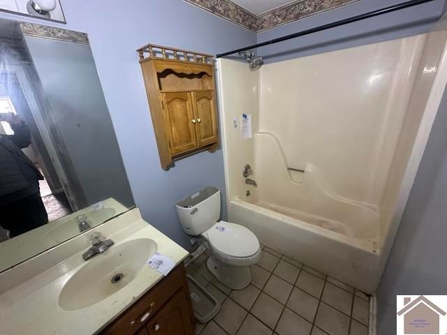 20 Cambridge Drive, Murray, KY 42071