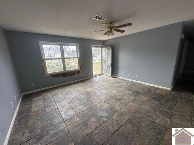 20 Cambridge Drive, Murray, KY 42071