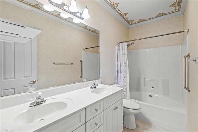 683 Sonoma Lane, High Point, NC 27265
