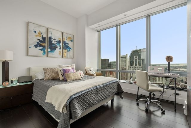 1 Avery PH2B, Boston, MA 02111