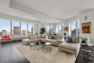 1 Avery PH2B, Boston, MA 02111