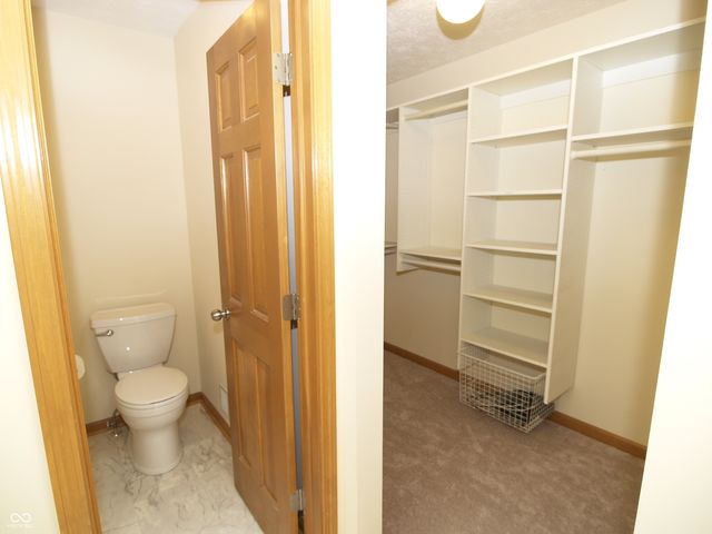 10350 Foxwood Drive W, Carmel, IN 46280