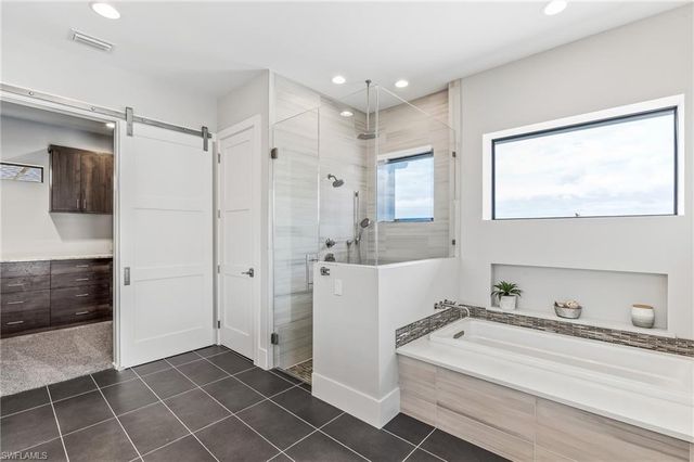 16351 Shenandoah CIR, Fort Myers, FL 33908