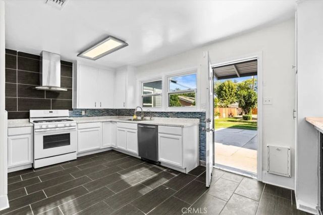 4190 Cover, Riverside, CA 92506