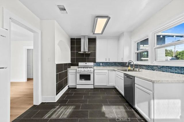 4190 Cover, Riverside, CA 92506