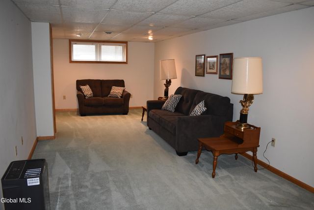 14 Seward Street, Queensbury, NY 12804