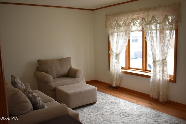 14 Seward Street, Queensbury, NY 12804