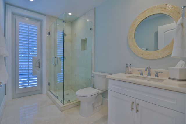 128 Leoni Drive, Plantation Key, FL 33036