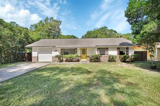 908 MASSACHUSETTS AVENUE, Deland, FL 32724
