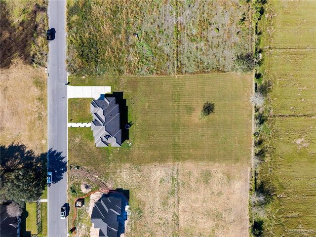 7003 Suncrest Acres Street, Edinburg, TX 78542
