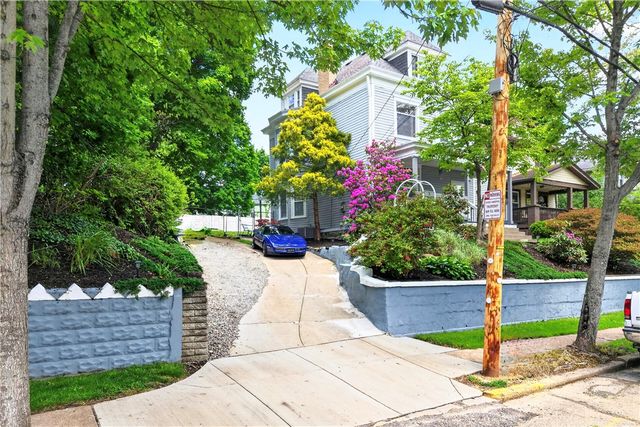 126 DUNBAR AVENUE, Bellevue, PA 15202