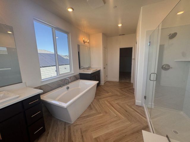 2048 Lazy Day Ln, Roseville, CA 95747