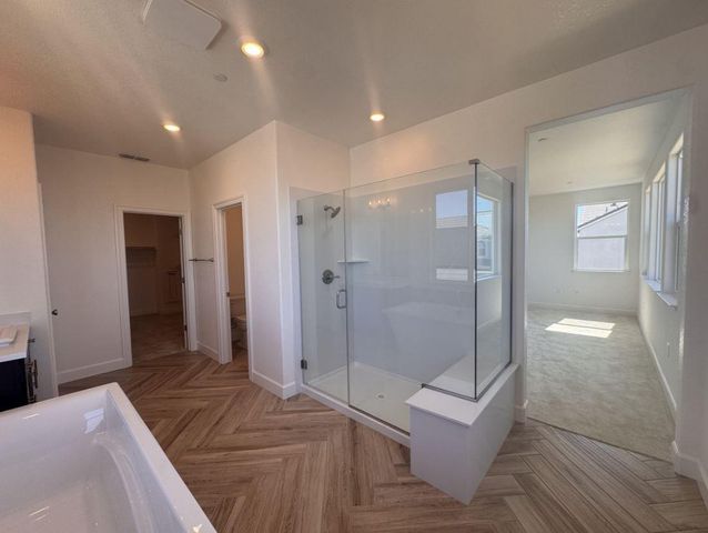 2048 Lazy Day Ln, Roseville, CA 95747