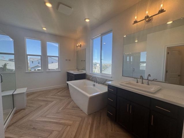 2048 Lazy Day Ln, Roseville, CA 95747